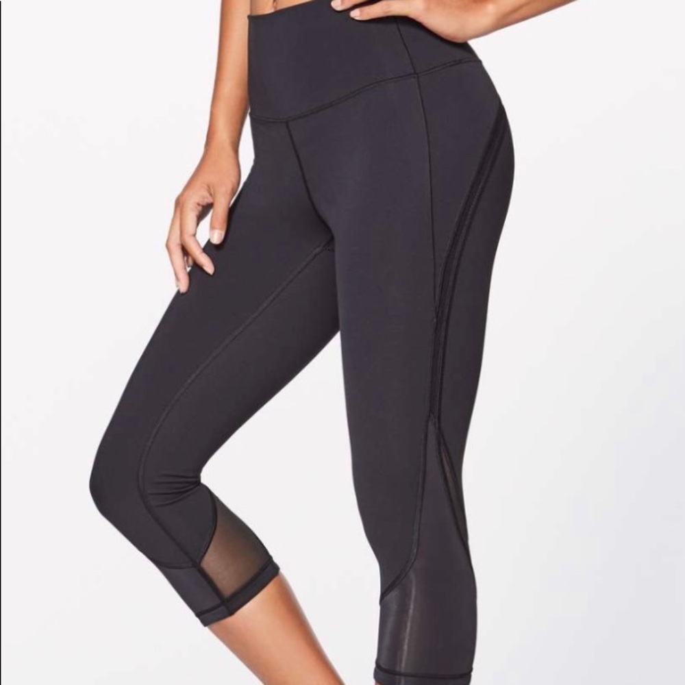 Lululemon Fresh In Mesh Crop Leggings